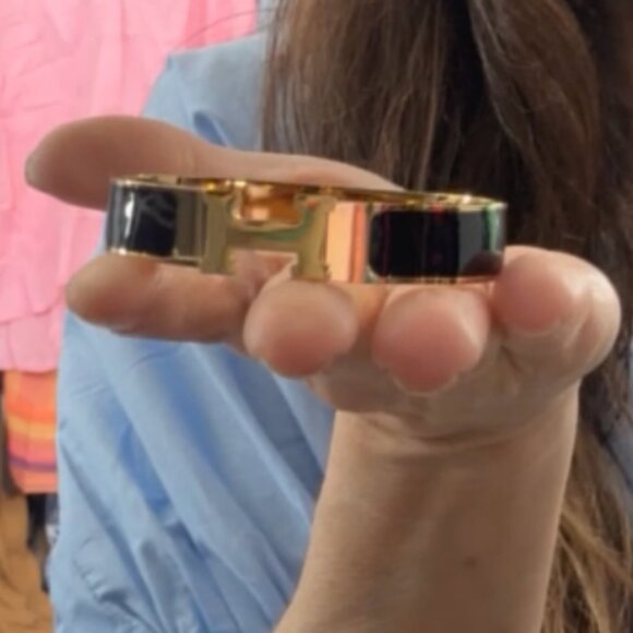 ShopEvelynne Jewelry - Chic and stylish cuff